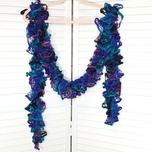 Handmade Ruffle Scarf, New